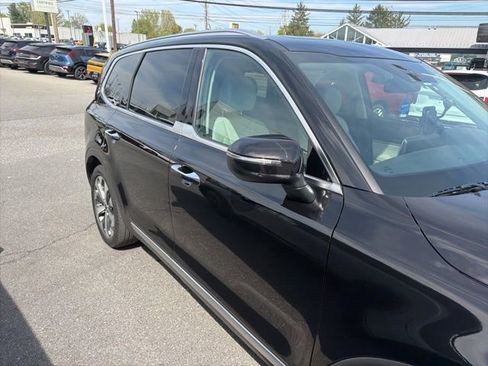 Used 2022 Kia Telluride S AWD/4WD image 5