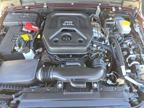 Used 2021 Jeep Wrangler Sport S image 34