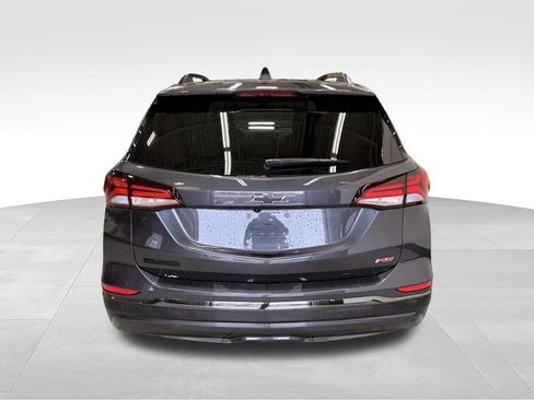 Used 2022 Chevrolet Equinox RS w/ RS Leather Package FWD image 4