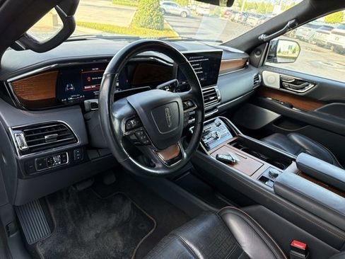 Used 2024 Lincoln Navigator L Black Label image 15
