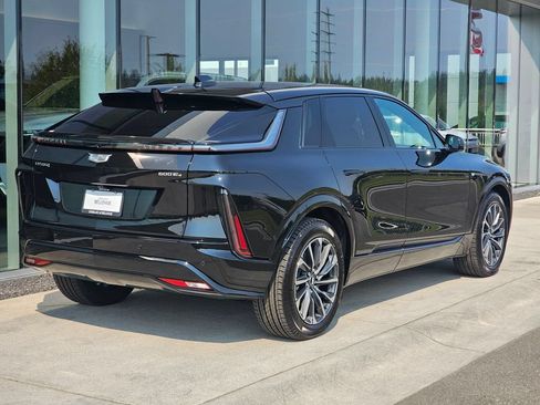 New 2026 Cadillac Lyriq Premium Sport AWD/4WD image 6