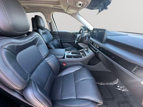 Used 2025 Lincoln Aviator Reserve w/ Equipment Group 201A image 30