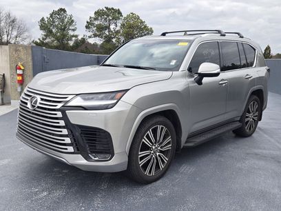 Used 2023 Lexus LX 600 4WD w/ Luxury Package