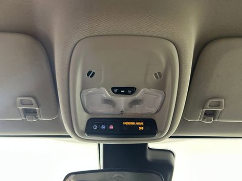 Used 2021 Buick Encore GX Preferred w/ Cold Weather Comfort Package image 25