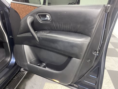 Used 2020 Nissan Armada SL w/ Premium Package image 25