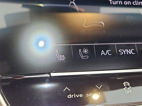 New 2025 Audi A6 3.0T allroad Prestige image 14