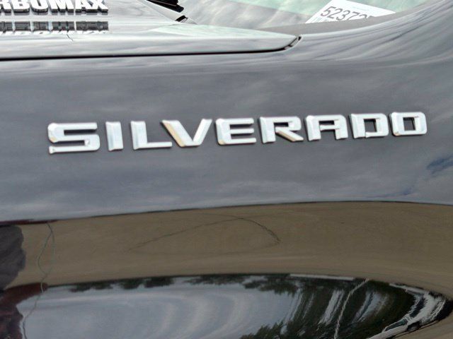 Used 2024 Chevrolet Silverado 1500 LT AWD/4WD image 11
