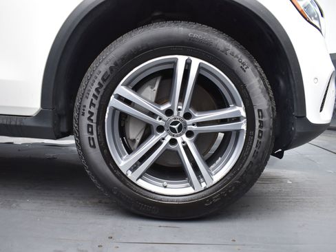 Used 2021 Mercedes-Benz GLC 300 GLC 300 w/ Premium Package image 18