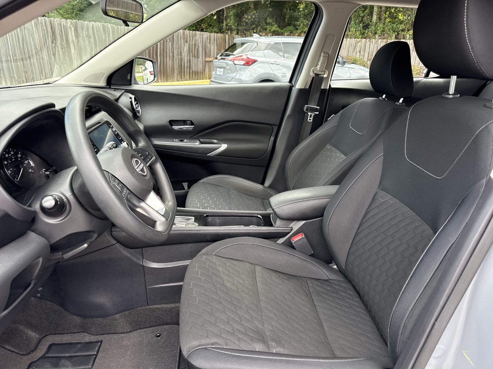 Used 2023 Nissan Kicks SV FWD image 10