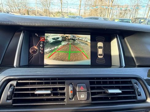 Used 2016 BMW 550i xDrive Sedan image 21