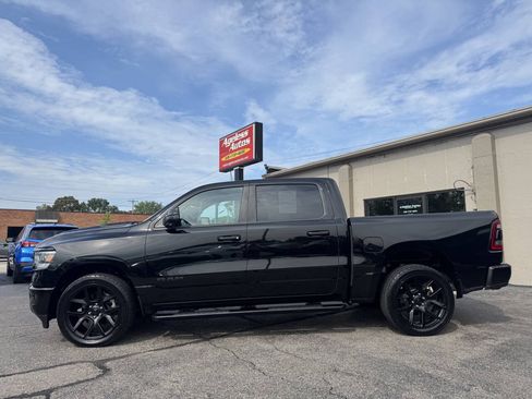 Used 2024 RAM 1500 Laramie AWD/4WD image 6