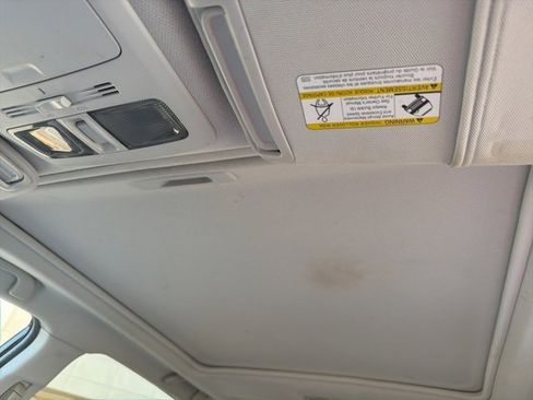 Used 2015 Subaru Forester 2.5i Premium w/ All-Weather Package image 31