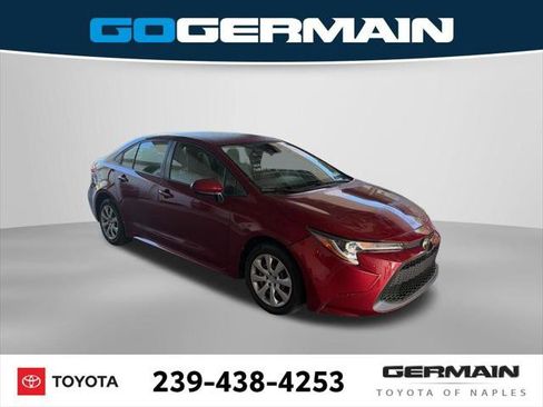 Certified 2022 Toyota Corolla LE image 2