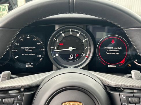 Used 2024 Porsche 911 Carrera 4S image 23