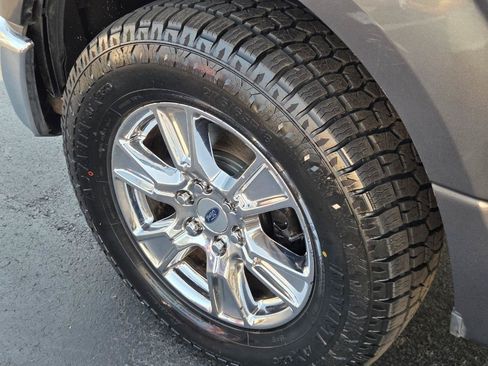 Used 2017 Ford F150 XLT w/ Equipment Group 301A Mid RWD image 12