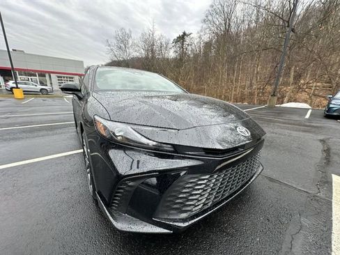 New 2026 Toyota Camry SE image 11