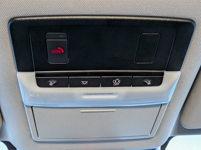 Used 2024 Nissan Rogue SV FWD image 30