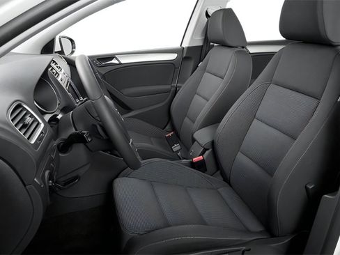 Used 2013 Volkswagen Golf TDI FWD image 6