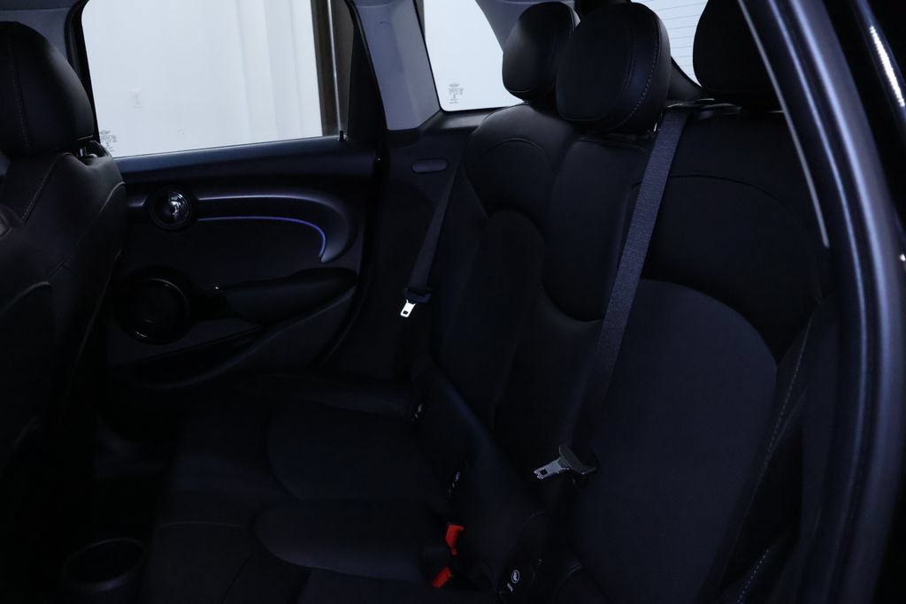 Used 2023 MINI Cooper S FWD image 15