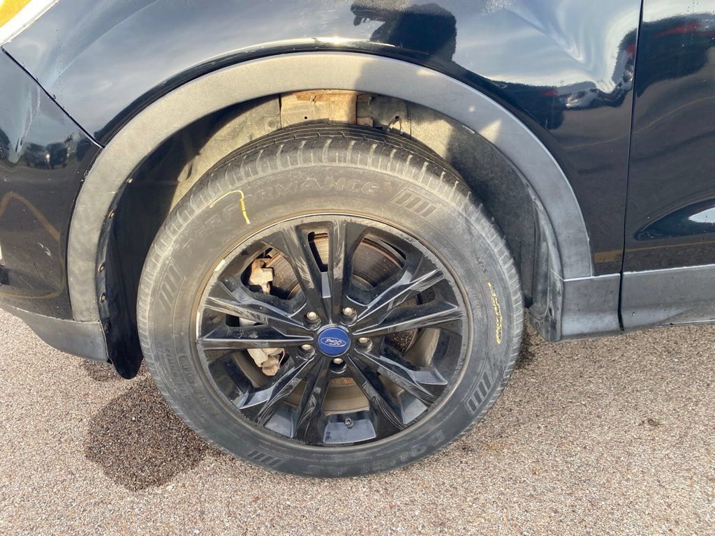 Used 2018 Ford Escape SE AWD/4WD image 15