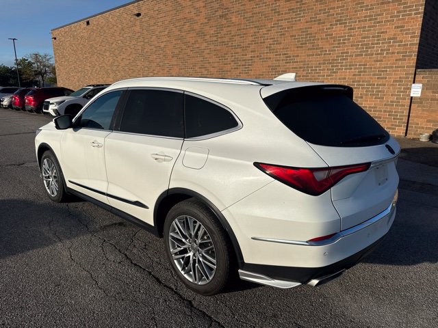Certified 2022 Acura MDX w/ Advance Package AWD/4WD image 4