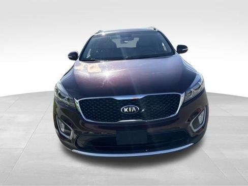 Used 2017 Kia Sorento EX w/ EX Premium Package FWD image 8