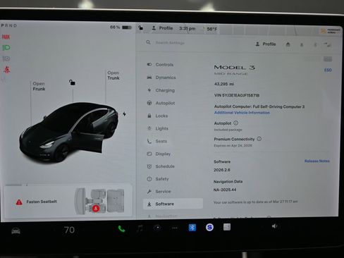 Used 2018 Tesla Model 3 Mid Range image 25