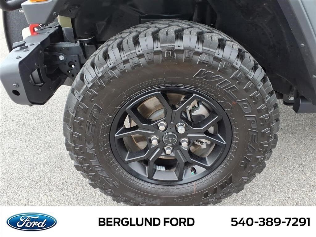 Used 2026 Jeep Wrangler Sport AWD/4WD image 11