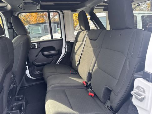 Certified 2021 Jeep Wrangler Unlimited Sport w/ Sun And Sound Package image 10