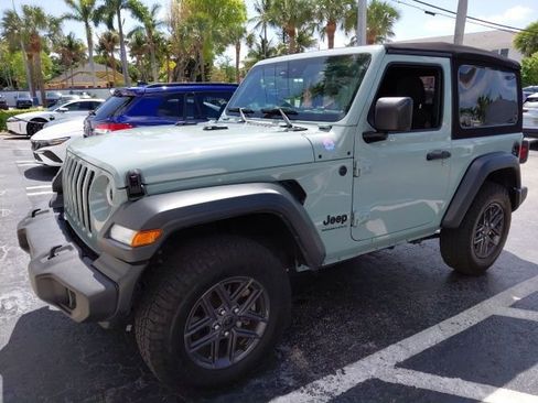 Used 2024 Jeep Wrangler Sport S image 1