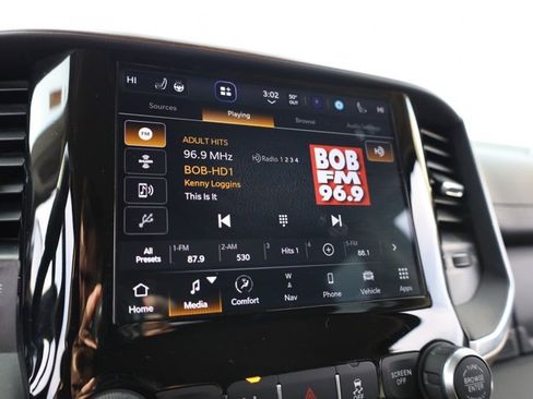 Used 2022 RAM 2500 Laramie image 17