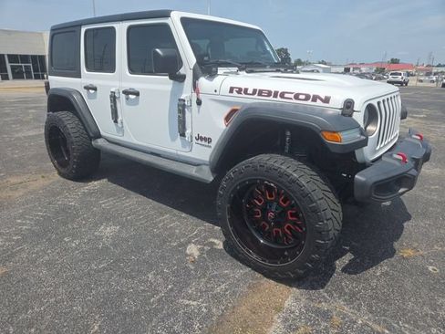 Used 2018 Jeep Wrangler Unlimited Rubicon AWD/4WD image 2