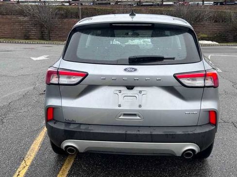 Used 2022 Ford Escape S image 5