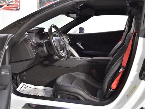 Used 2019 Chevrolet Corvette Grand Sport image 12