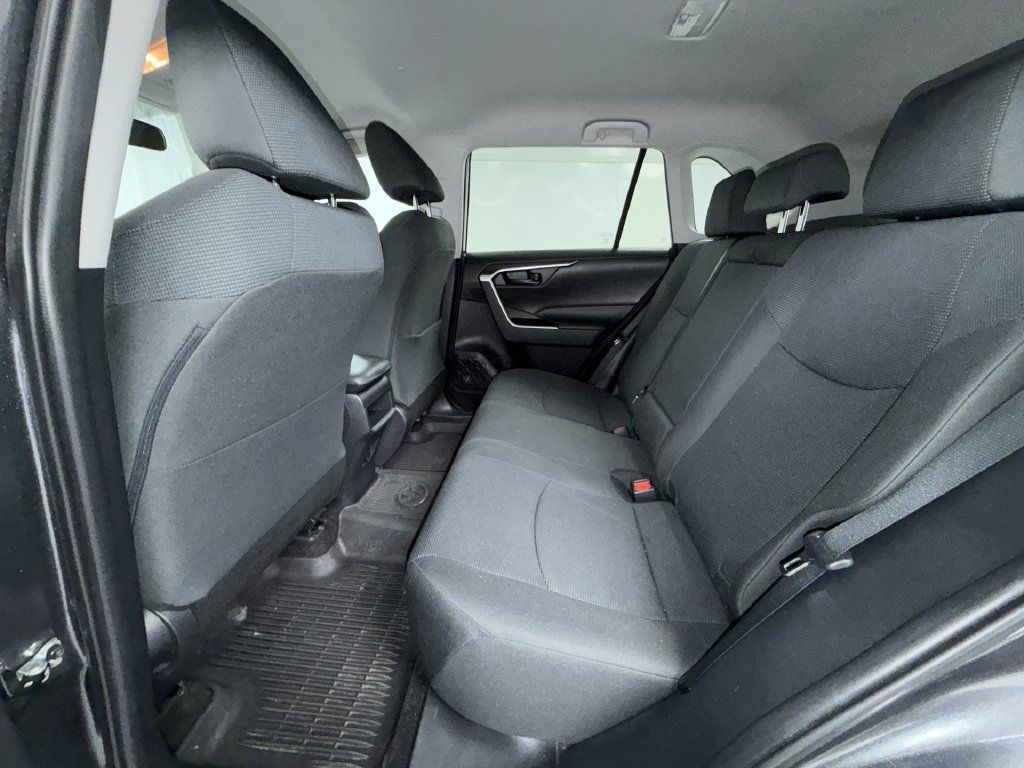 Used 2020 Toyota RAV4 LE w/ All Weather Liner Package AWD/4WD image 13