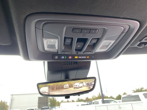 Used 2024 GMC Sierra 1500 Denali Ultimate image 34