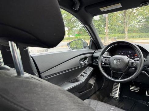 Used 2023 Honda Accord Sport image 34