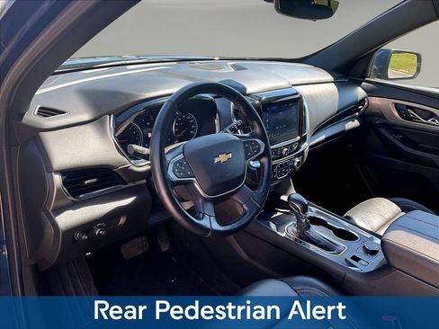 Used 2023 Chevrolet Traverse LT w/ LT Premium Package AWD/4WD image 22