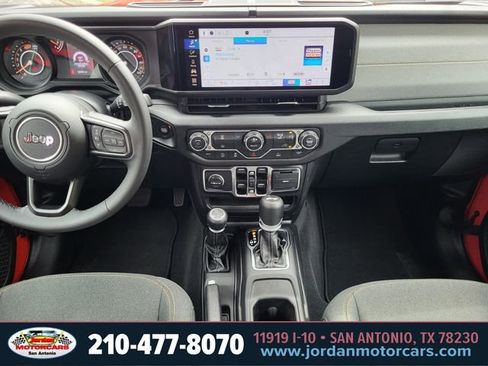 Used 2025 Jeep Wrangler Unlimited Sport AWD/4WD image 14