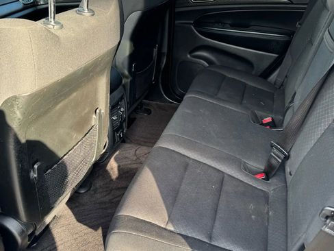 Used 2018 Jeep Grand Cherokee Laredo image 20