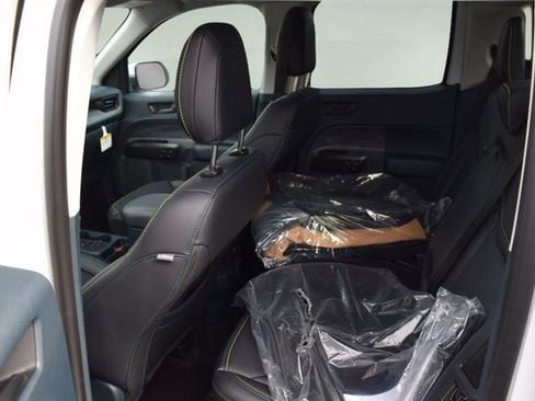 New 2025 Ford Maverick Lobo image 6