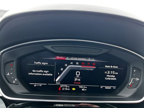 Used 2020 Audi S8 L image 17