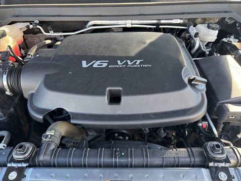 Used 2020 Chevrolet Colorado ZR2 w/ Colorado ZR2 Bison Edition image 35