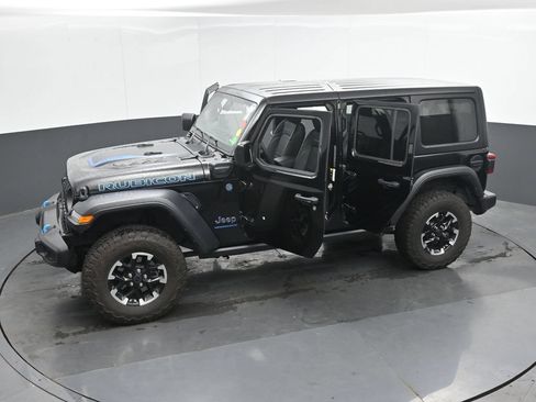 Used 2024 Jeep Wrangler Unlimited Rubicon 4xe w/ Technology Group AWD/4WD image 50