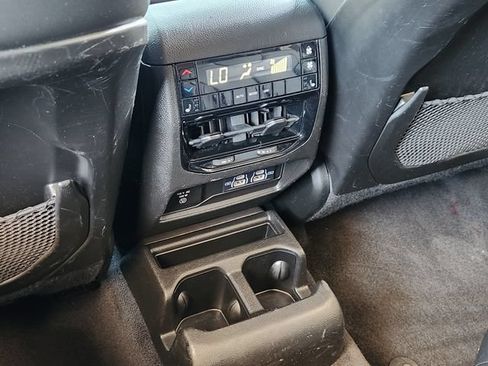 Certified 2021 Jeep Grand Cherokee L Limited AWD/4WD image 30