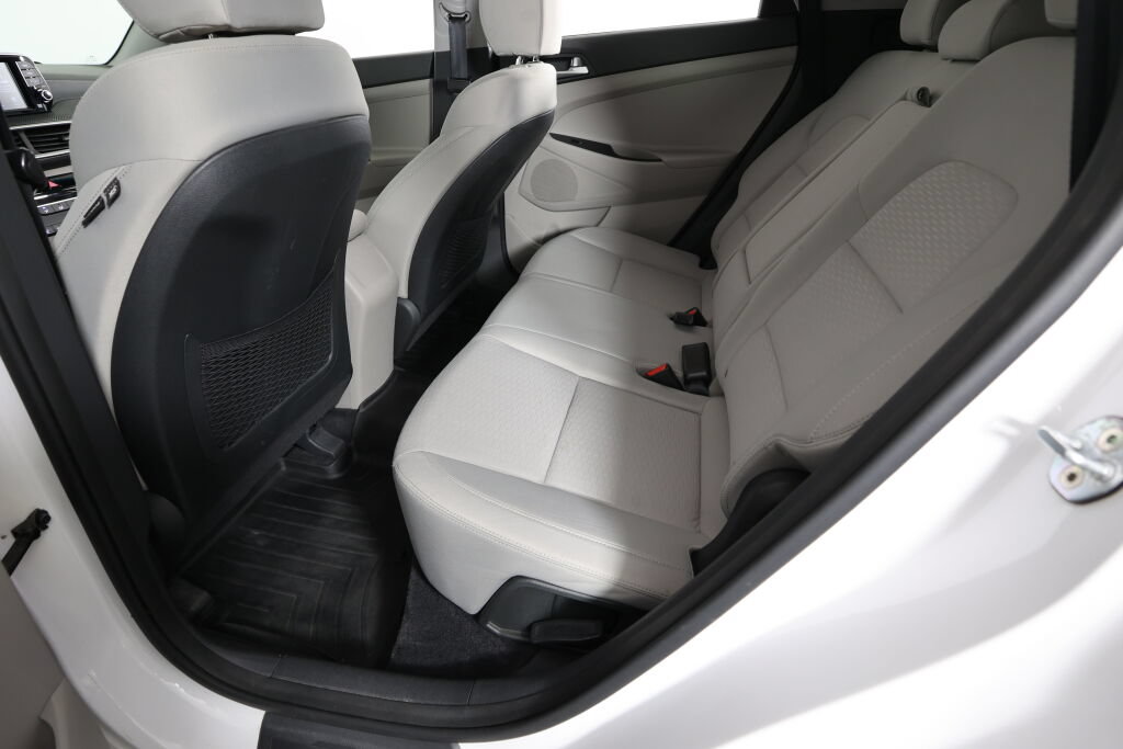 Used 2019 Hyundai Tucson Value AWD/4WD image 17
