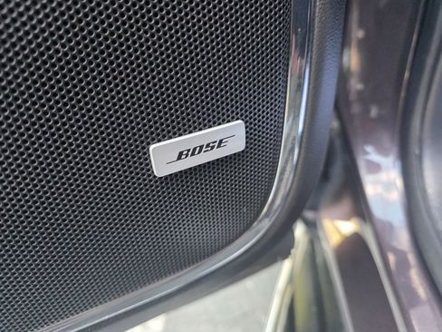 Used 2015 GMC Yukon SLT w/ HD Trailering Package image 23