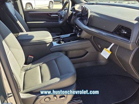 New 2026 Chevrolet Suburban Z71 w/ Comfort Package image 31