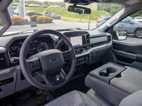 Used 2023 Ford F150 XLT RWD image 6