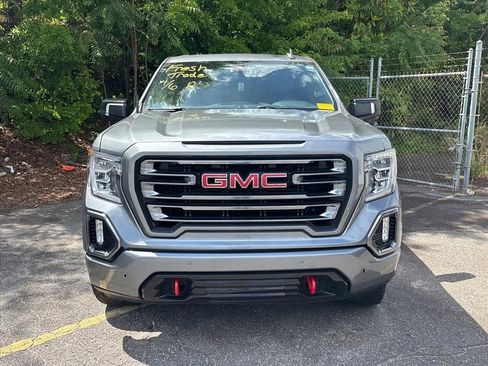 Used 2021 GMC Sierra 1500 AT4 w/ AT4 Premium Package AWD/4WD image 4